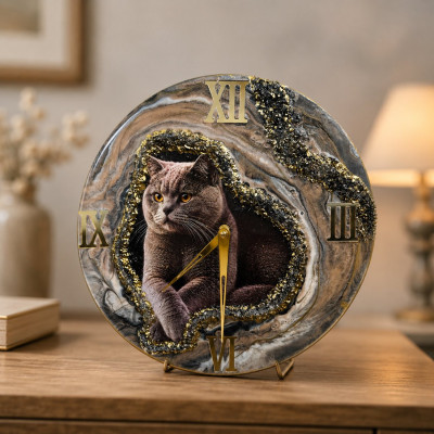 Ръчно изработен часовник от епоксидна смола. „Royal Cat“ – дизайнерски часовник с вашия любимец
